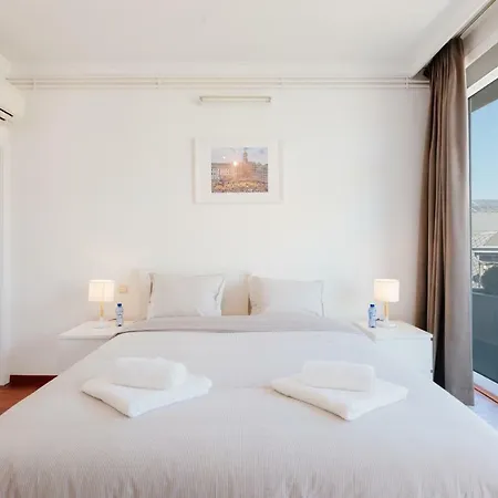 Luxury Apart' Center With Terrace