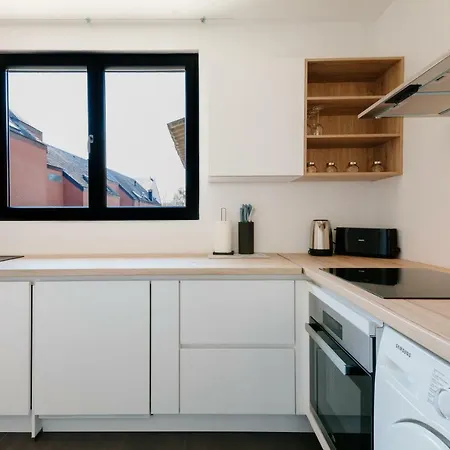 Luxury Apart' Center With Terrace