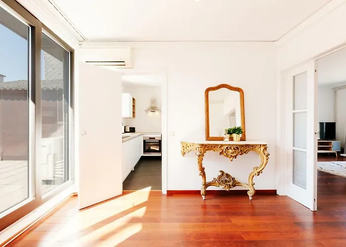 Luxury Apart' Center With Terrace Apartment