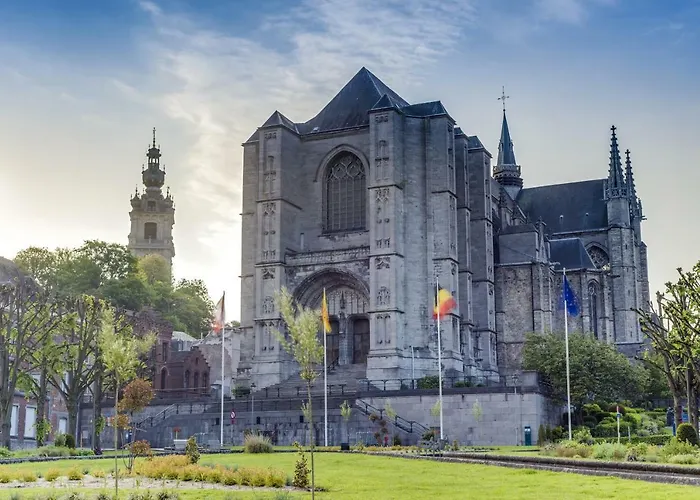 Luxury Apart' Center With Terrace Apartment Mons